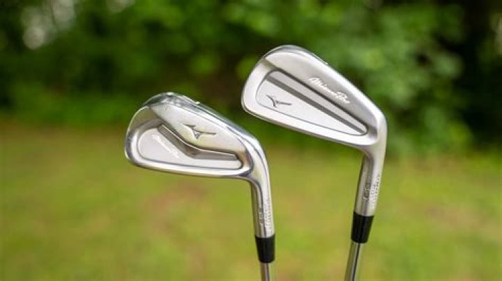Do any pros play Miura?